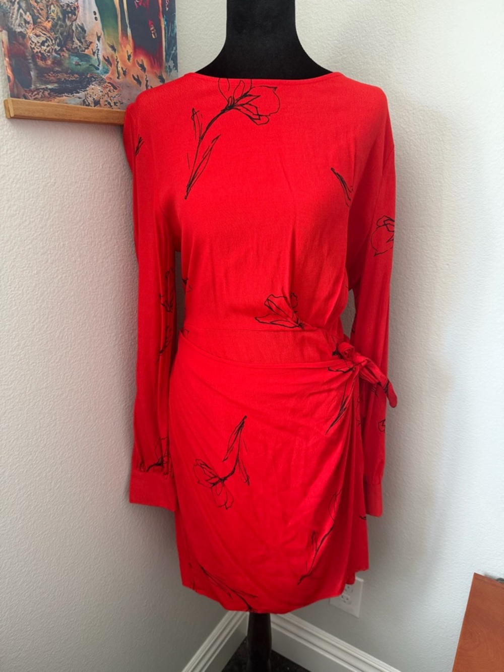 Astr Red Floral Long-Sleeve Tie-Waist Dress Size L - Picture 2 of 11